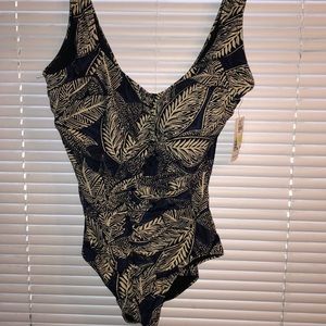 BNWT Island Pearls Navy bathing suit